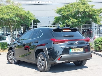 Used Lexus UX 2023 for sale - 79101061: Photo
