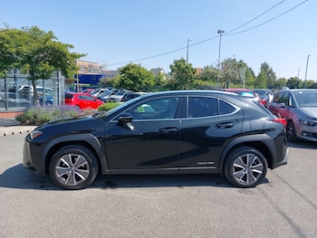 Used Lexus UX 2023 for sale - 79101061: Photo