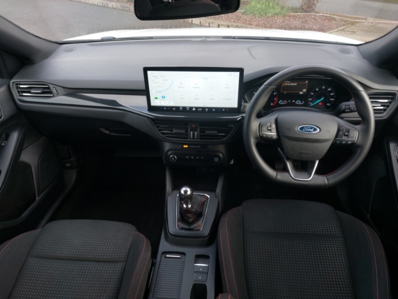 Used Ford Focus 2023 for sale - 77004380: Photo 2