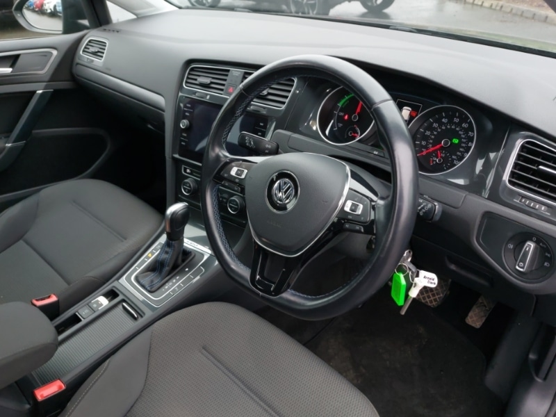 Used Volkswagen Golf 2020 for sale - 77385685: Photo 10