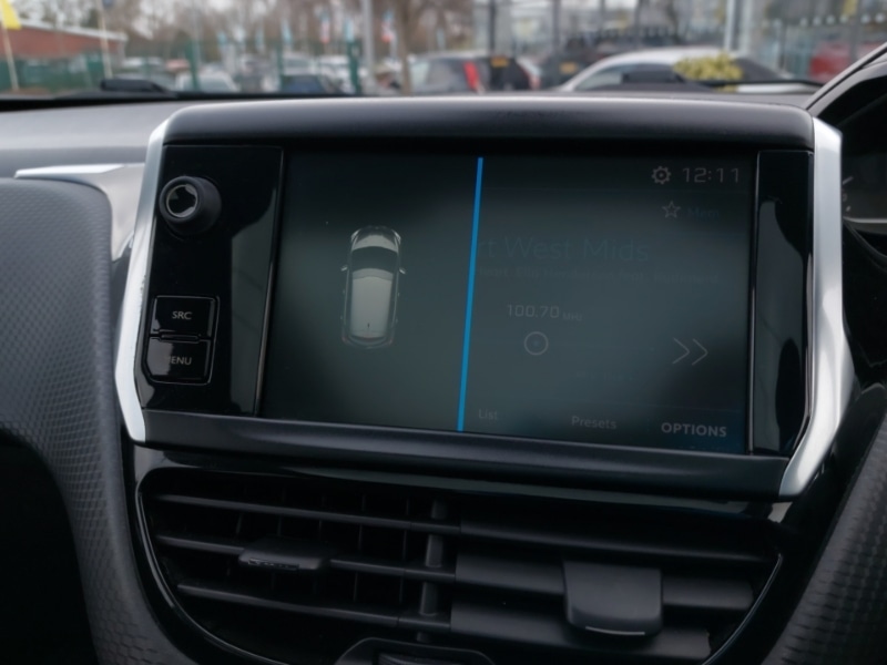 Used Peugeot 208 2017 for sale - 77669508: Photo 19