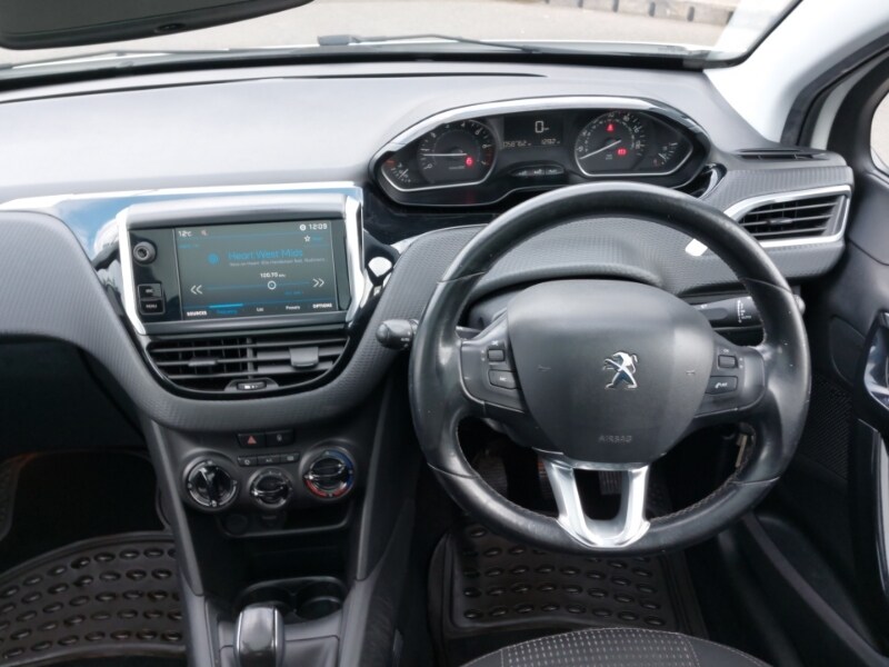 Used Peugeot 208 2017 for sale - 77669508: Photo 7