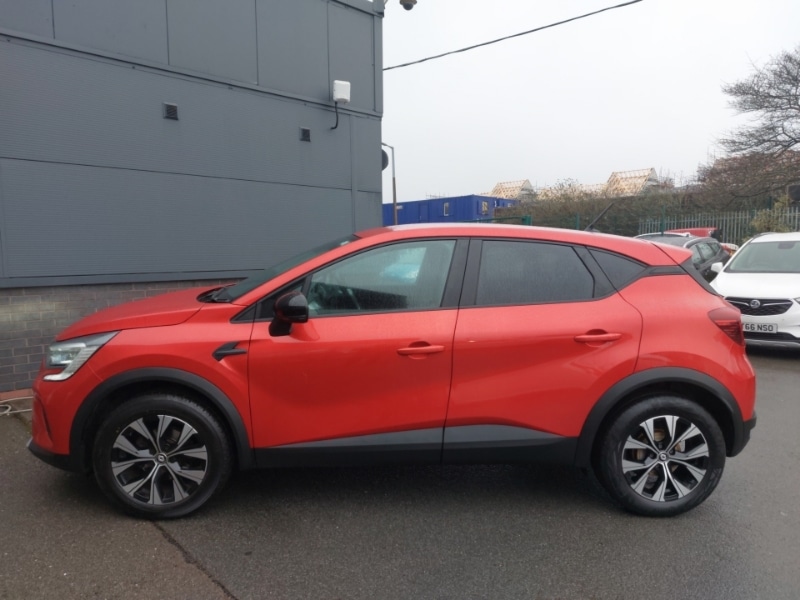 Used Renault Captur 2022 for sale - 77284556: Photo 4