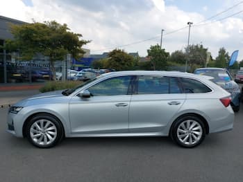 Used Skoda Octavia 2024 for sale - 79642037: Photo