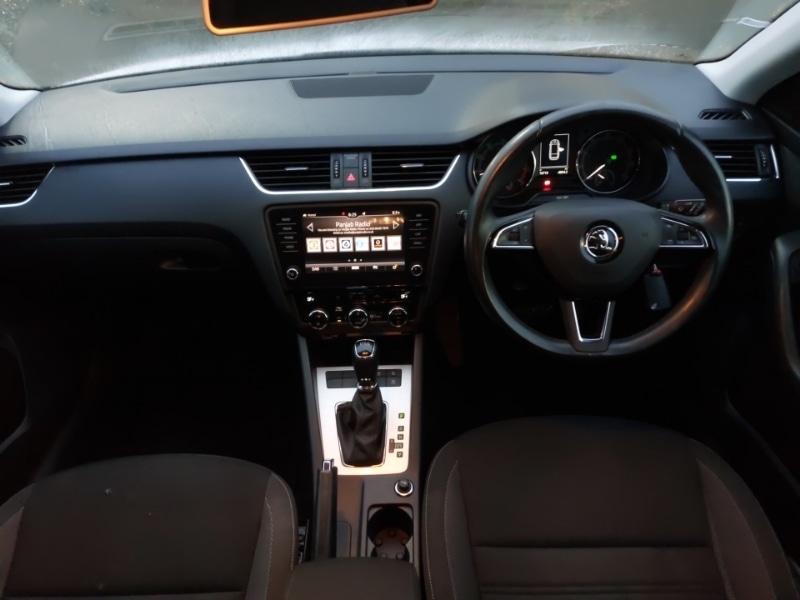 Used Skoda Octavia 2020 for sale - 77252392: Photo 2