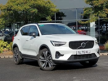 Used Volvo XC40 2025 for sale - 79654158: Photo