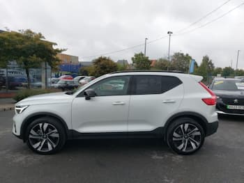 Used Volvo XC40 2025 for sale - 79654158: Photo