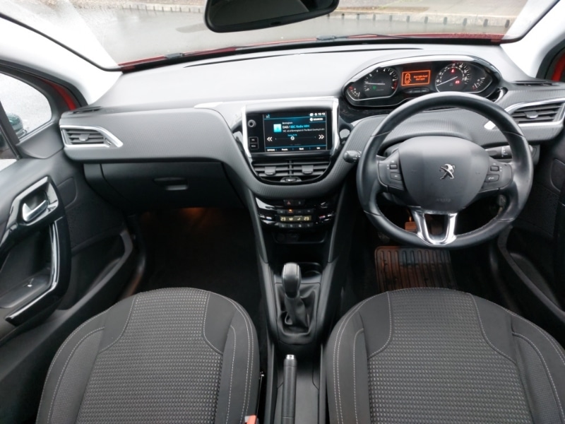 Used Peugeot 208 2018 for sale - 77606110: Photo 2