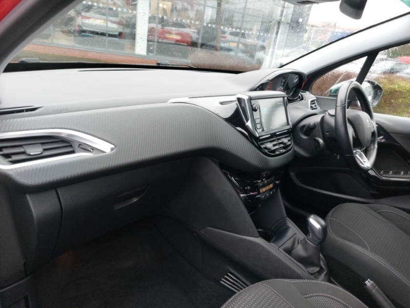 Used Peugeot 208 2018 for sale - 77606110: Photo 5