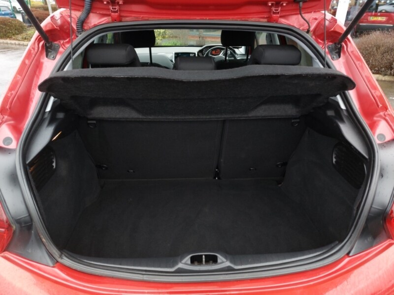 Used Peugeot 208 2018 for sale - 77606110: Photo 8