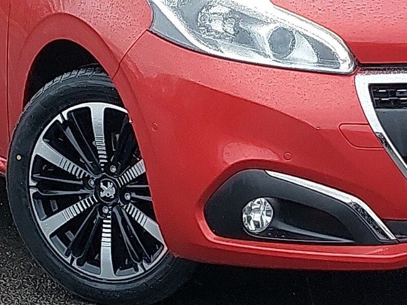 Used Peugeot 208 2018 for sale - 77606110: Photo 9