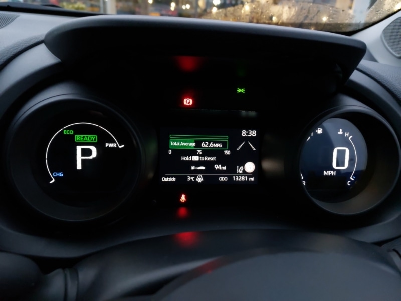 Used Toyota Yaris Cross 2023 for sale - 77141299: Photo 12