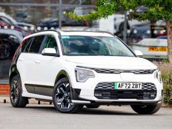 2022 - 150kW 4 65kWh 5dr Auto