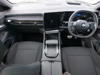 Used Renault Austral 2023 for sale - 78503128: Photo
