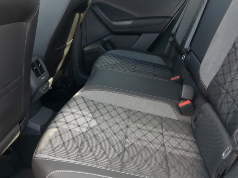 Used Volkswagen T-Roc 2022 for sale - 76420828: Photo 6