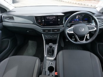 Used Volkswagen Polo 2024 for sale - 78860960: Photo