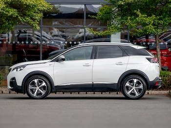 Used Peugeot 3008 2017 for sale - 78568002: Photo