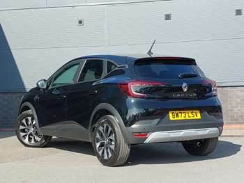 Used Renault Captur 2024 for sale - 74666240: Photo