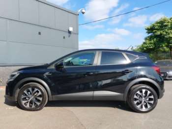 Used Renault Captur 2024 for sale - 74666240: Photo
