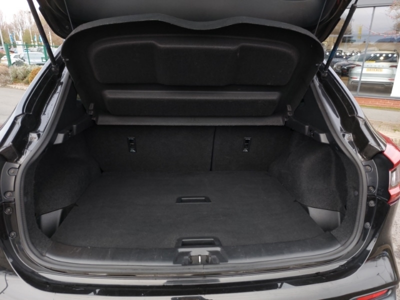 Used Nissan Qashqai 2018 for sale - 76707846: Photo 8