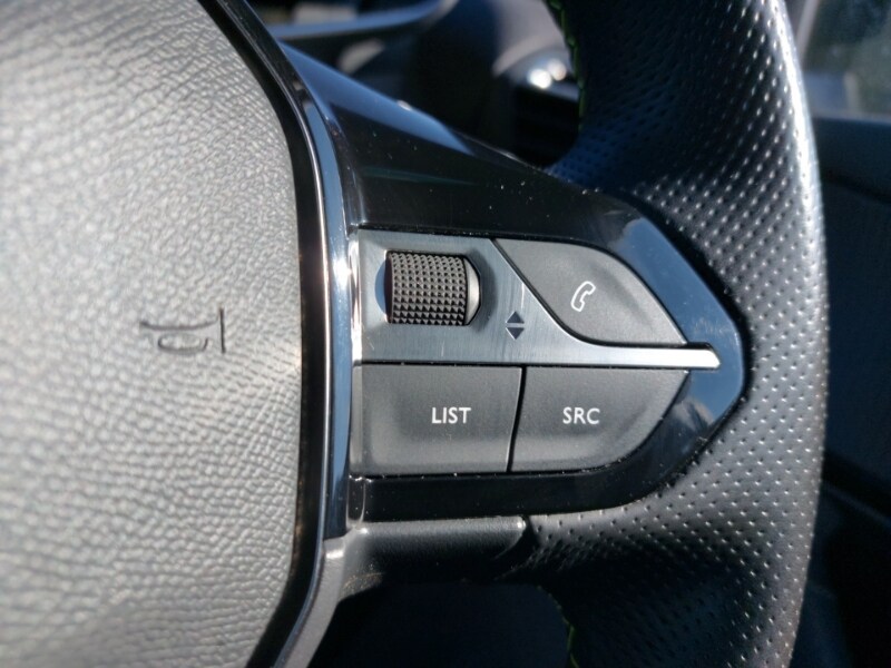 Used Peugeot 2008 2022 for sale - 78164036: Photo 17