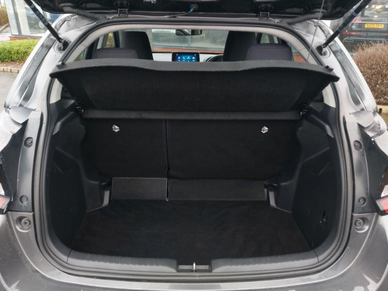 Used Mazda Mazda2 HYBRID 2024 for sale - 77114859: Photo 8