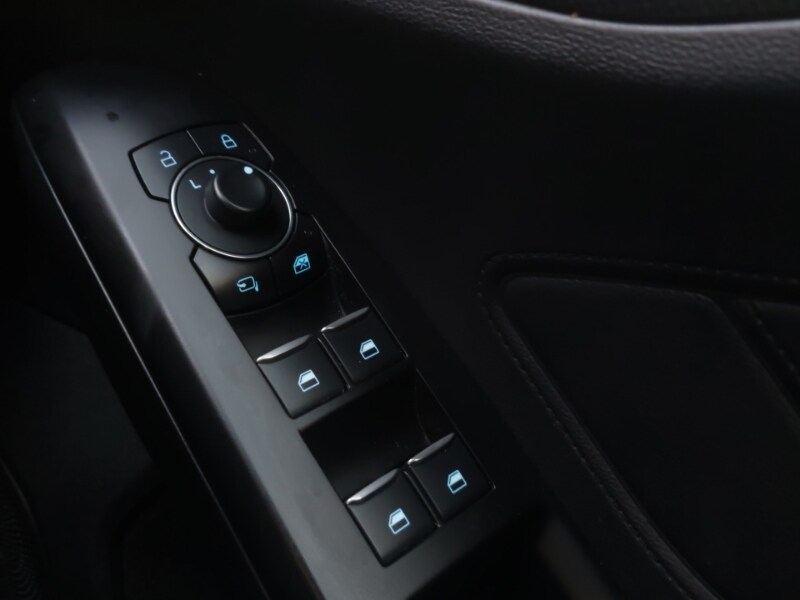 Used Ford Focus 2023 for sale - 76860230: Photo 15