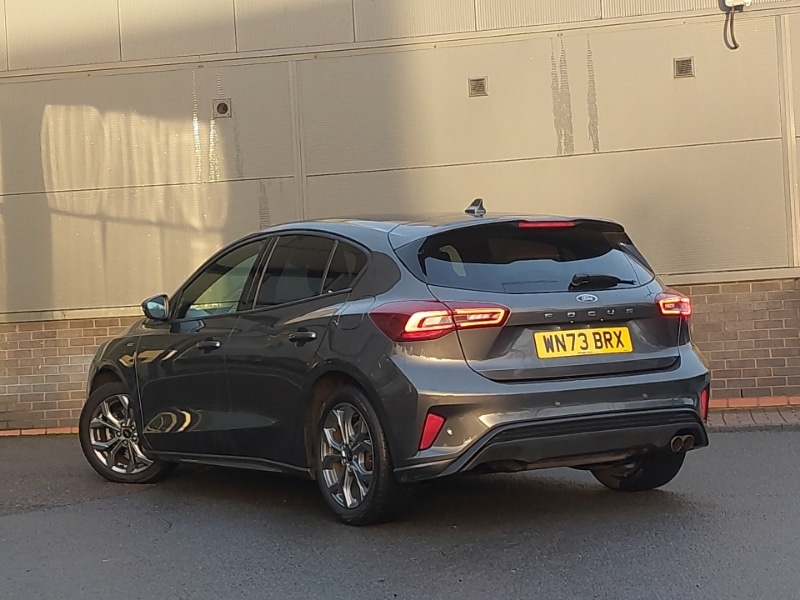 Used Ford Focus 2023 for sale - 76860230: Photo 3