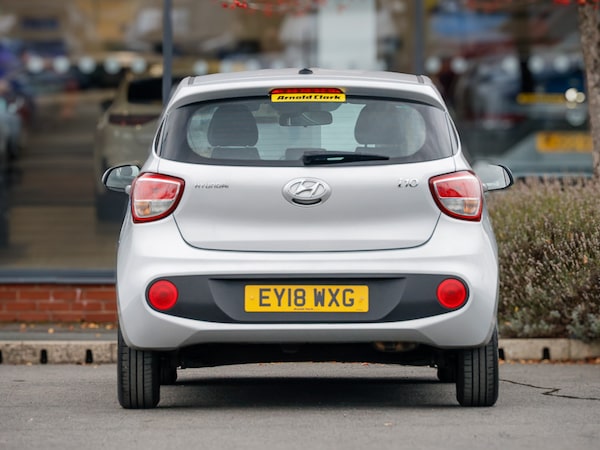 Used Hyundai i10 2018 for sale - 76301608: Photo 19