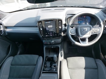 Used Volvo XC40 2024 for sale - 75583751: Photo