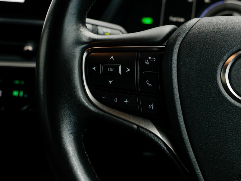 Used Lexus UX 2023 for sale - 77433834: Photo 17