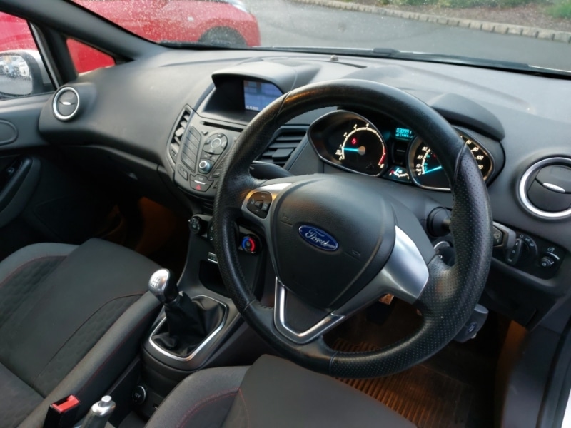 Used Ford Fiesta 2016 for sale - 76362123: Photo 10