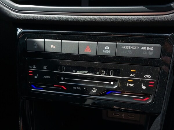 Used Volkswagen T-Cross 2024 for sale - 75056113: Photo 13