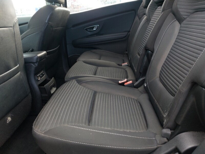 Used Renault Grand Scenic 2019 for sale - 77047318: Photo 6