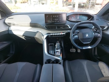 Used Peugeot 3008 2022 for sale - 76058818: Photo 2