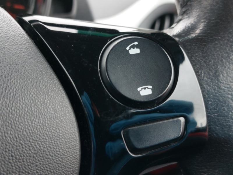 Used Toyota AYGO 2018 for sale - 76354317: Photo 13