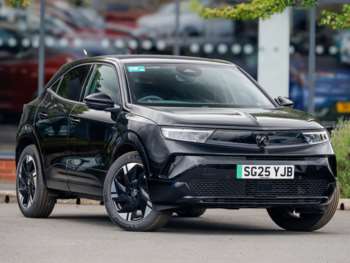 2025 - 115kW Ultimate 54kWh 5dr Auto