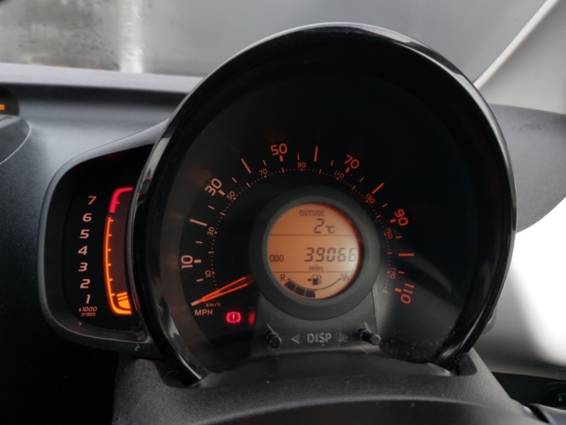 Used Toyota AYGO 2017 for sale - 77324788: Photo 12