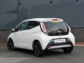 Used Toyota AYGO 2017 for sale - 77324788: Photo
