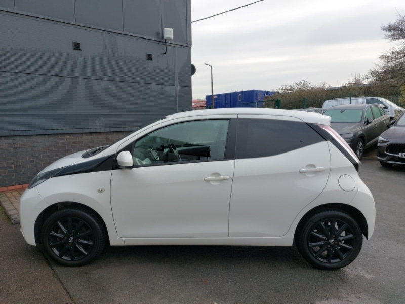 Used Toyota AYGO 2017 for sale - 77324788: Photo 4