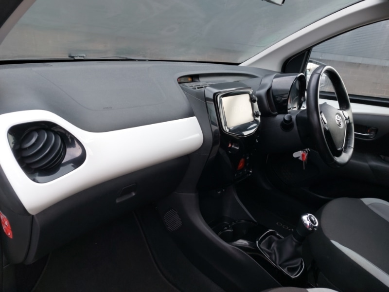 Used Toyota AYGO 2017 for sale - 77324788: Photo 5