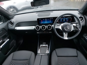 Used Mercedes-Benz GLB 2025 for sale - 75989230: Photo