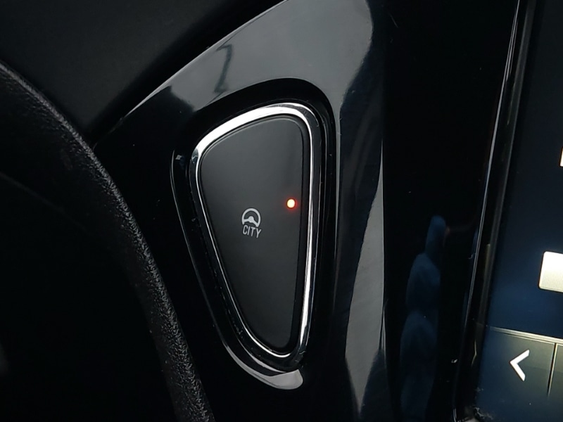 Used Vauxhall Corsa 2016 for sale - 77304076: Photo 18