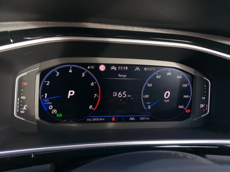 Used Volkswagen T-Roc 2025 for sale - 77114847: Photo 12