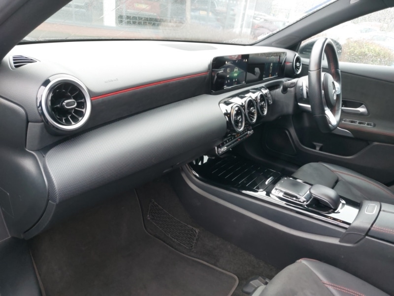 Used Mercedes-Benz A-Class 2019 for sale - 77682604: Photo 5