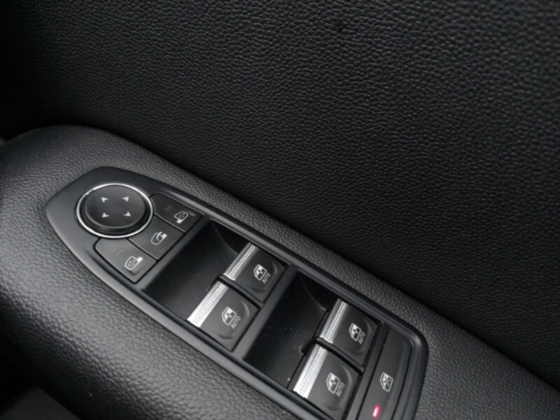 Used Renault Captur 2024 for sale - 77947579: Photo 15