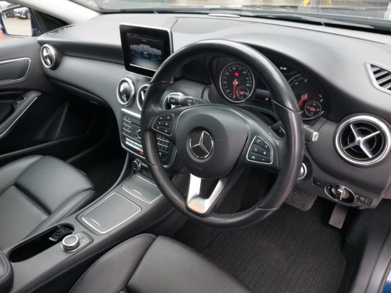 Used Mercedes-Benz A-Class 2018 for sale - 76507123: Photo 10