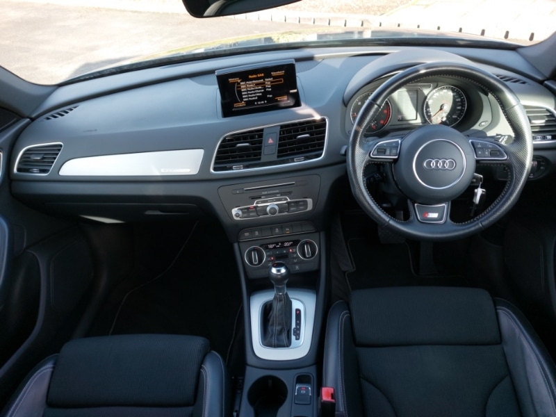 Used Audi Q3 2016 for sale - 77338116: Photo 2