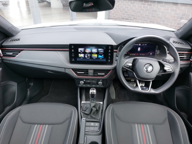 Used Skoda Kamiq 2024 for sale - 76537105: Photo 2