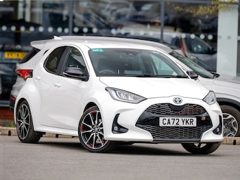 Used Toyota Yaris 2023 for sale - 78183635: Photo
